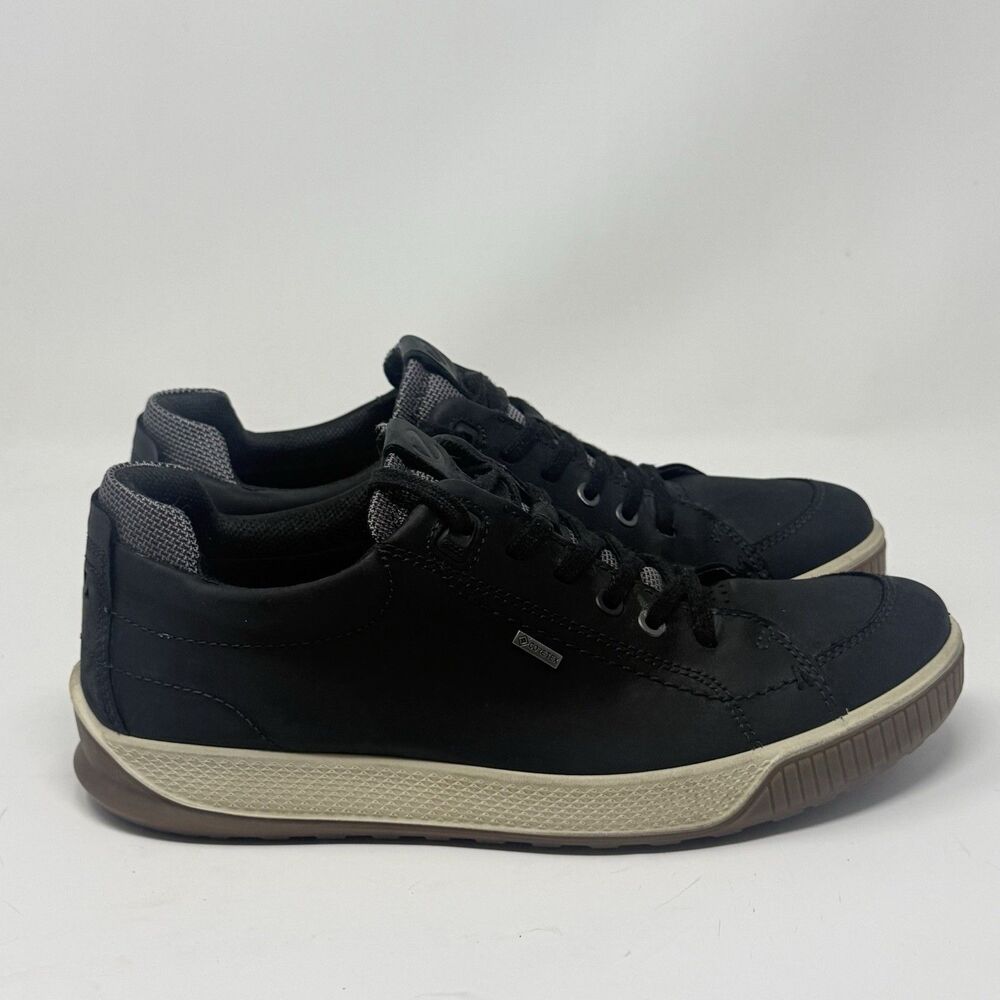 Ecco Byway Tred GoreTex Sneakers Shoes Mens 8 - 8.5 EU 42 Black Leather Casual